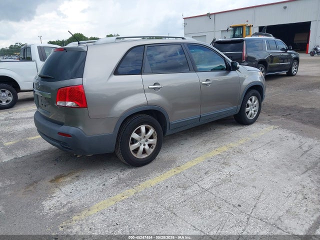 45247454 :رقم المزاد ، 5XYKT4A19BG101436 vin ، 2011 Kia Sorento Lx مزاد بيع