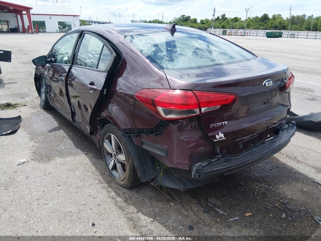 KIA FORTE LX 2018 3KPFL4A77JE198878 Image 3