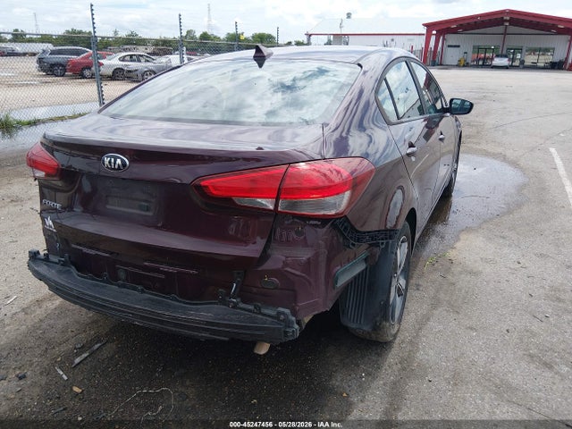 KIA FORTE LX 2018 3KPFL4A77JE198878 Image 4