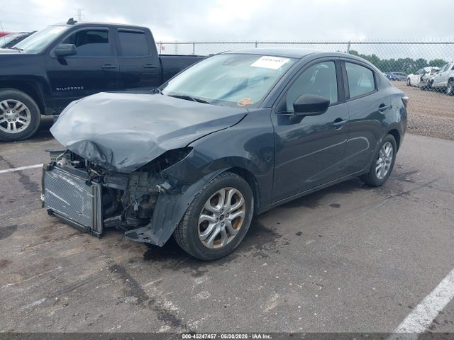 45247457 :رقم المزاد ، 3MYDLBYV6HY184593 vin ، 2017 Toyota Yaris Ia مزاد بيع