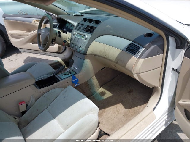 45247499 :رقم المزاد ، 4T1CE38P15U955533 vin ، 2005 Toyota Camry Solara Se مزاد بيع