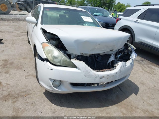 45247499 :رقم المزاد ، 4T1CE38P15U955533 vin ، 2005 Toyota Camry Solara Se مزاد بيع