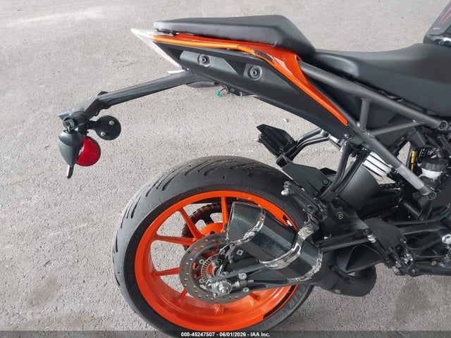 KTM 200 Duke 2023 MD2JPC409PC017782 Image 17