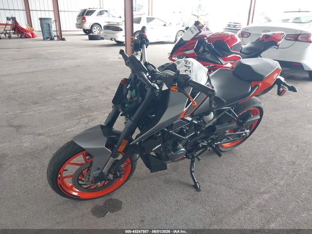 KTM 200 Duke 2023 MD2JPC409PC017782 Image 2