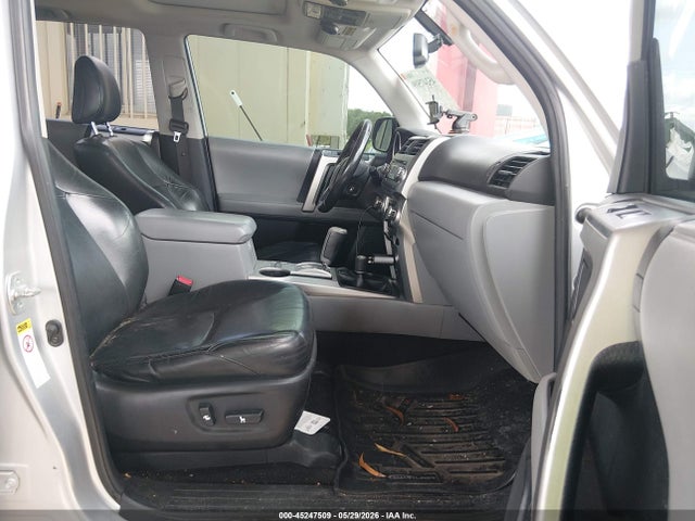 Продажа на аукционе авто 2011 Toyota 4runner Sr5 V6, vin: JTEBU5JRXB5045813, номер лота: 45247509