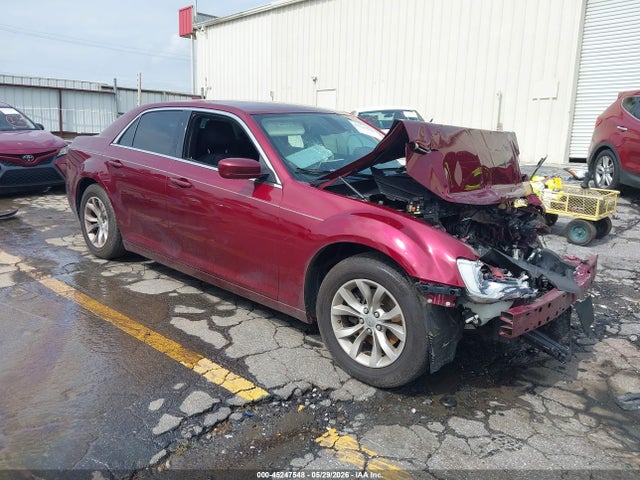 45247548 :رقم المزاد ، 2C3CCAAG8KH736970 vin ، 2019 Chrysler 300 Touring مزاد بيع