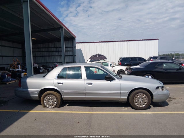 Aukcja sprzedaży 2003 Ford Crown Victoria Police, vin: 2FAHP71W33X205012, numer aukcji: 45247549