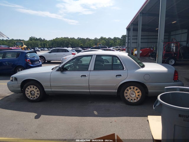 Aukcja sprzedaży 2003 Ford Crown Victoria Police, vin: 2FAHP71W33X205012, numer aukcji: 45247549