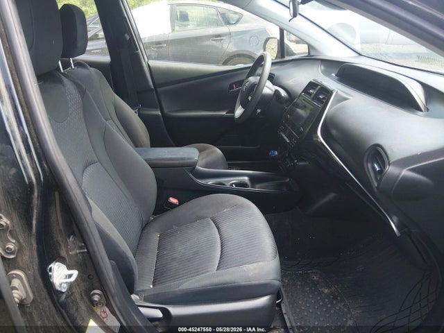 45247550 :رقم المزاد ، JTDKBRFU8H3032254 vin ، 2017 Toyota Prius Two مزاد بيع