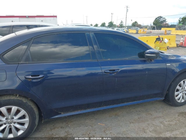 Aukcja sprzedaży 2014 Volkswagen Passat 1.8t Wolfsburg Edition, vin: 1VWAT7A37EC108440, numer aukcji: 45247562