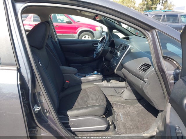 45247610 :رقم المزاد ، 1N4AZ0CP4DC415660 vin ، 2013 Nissan Leaf S مزاد بيع