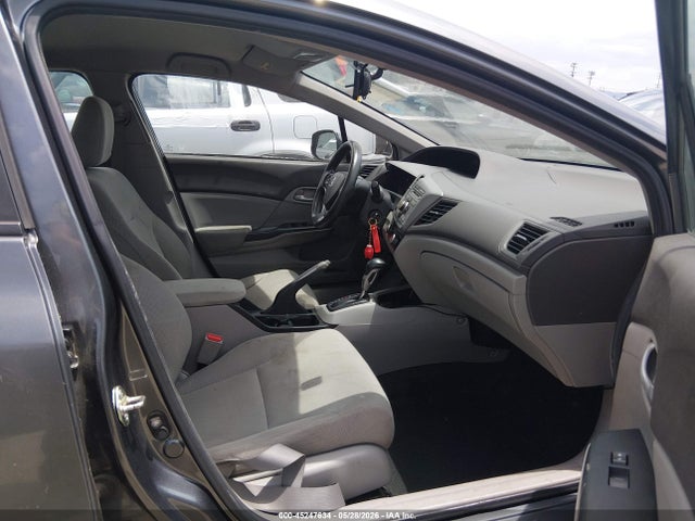 Продажа на аукционе авто 2012 Honda Civic Lx, vin: 19XFB2F56CE362462, номер лота: 45247634