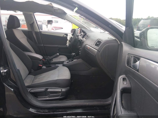 2017 Volkswagen Jetta 1.4t S მანქანა იყიდება აუქციონზე, vin: 3VW2B7AJ6HM289572, აუქციონის ნომერი: 45247663