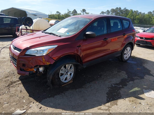 45247717 :رقم المزاد ، 1FMCU0F73GUB50091 vin ، 2016 Ford Escape S مزاد بيع