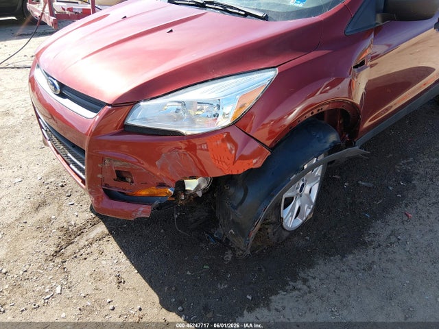 45247717 :رقم المزاد ، 1FMCU0F73GUB50091 vin ، 2016 Ford Escape S مزاد بيع