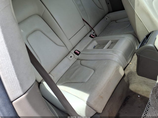 45247756 :رقم المزاد ، WAUCFAFR2BA038055 vin ، 2011 Audi A5 2.0t Premium مزاد بيع
