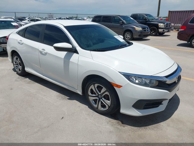 Honda Civic Lx 2018 2HGFC2F50JH532993 Image 1
