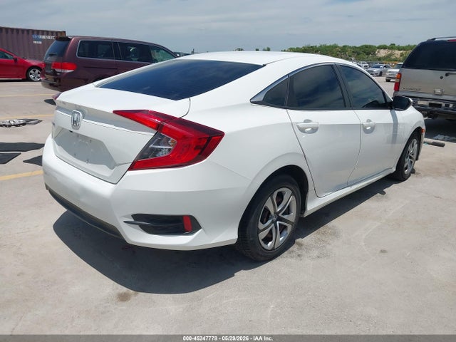 Honda Civic Lx 2018 2HGFC2F50JH532993 Image 4