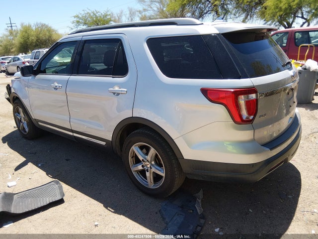 Ford EXPLORER XLT 2019 1FM5K7D83KGB39859 Image 3