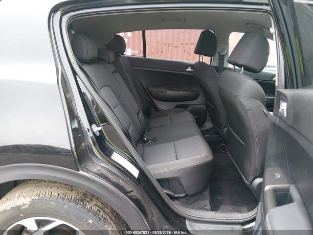 Продажа на аукционе авто 2021 Kia Sportage Lx, vin: KNDPMCAC7M7933386, номер лота: 45247821