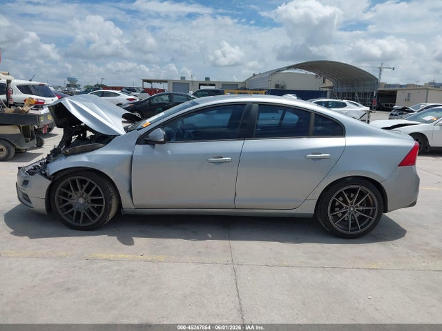 Auction sale of the 2017 Volvo S60 T5 Dynamic, vin: YV126MFL4H2432584, lot number: 45247854