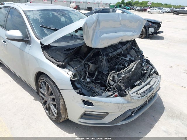 Auction sale of the 2017 Volvo S60 T5 Dynamic, vin: YV126MFL4H2432584, lot number: 45247854