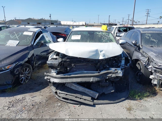 1HGCY1F2XRA077732 Honda Accord