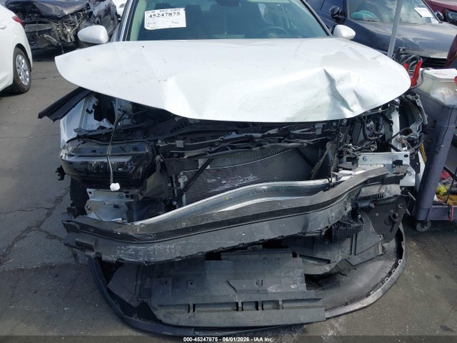 1HGCY1F2XRA077732 Honda Accord