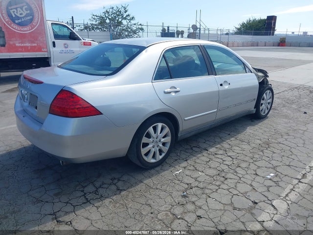 45247887 :رقم المزاد ، 1HGCM66437A074727 vin ، 2007 Honda Accord 3.0 Se مزاد بيع