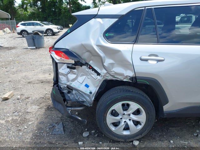 Toyota RAV4 LE 2025 2T3H1RFV1SC303666 Image 6