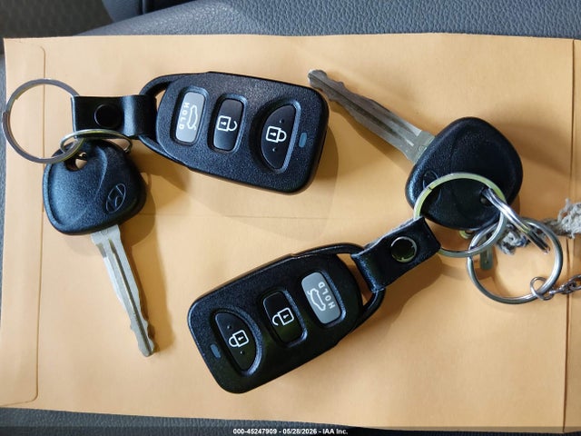 5NPD74LF7LH607055 Hyundai ELANTRA SE