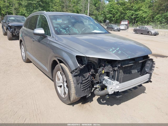 45247912 :رقم المزاد ، WA1LHBF70JD016385 vin ، 2018 Audi Q7 2.0t Premium مزاد بيع