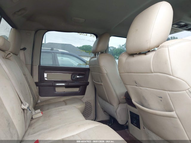 45247922 :رقم المزاد ، 1C6RR6NMXFS578056 vin ، 2015 Ram 1500 Laramie مزاد بيع