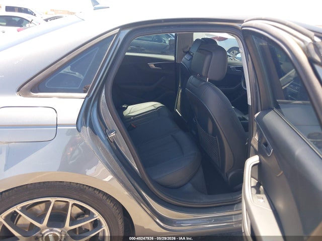 45247926 :رقم المزاد ، WAUGNAF47HN021035 vin ، 2017 Audi A4 2.0t Premium مزاد بيع