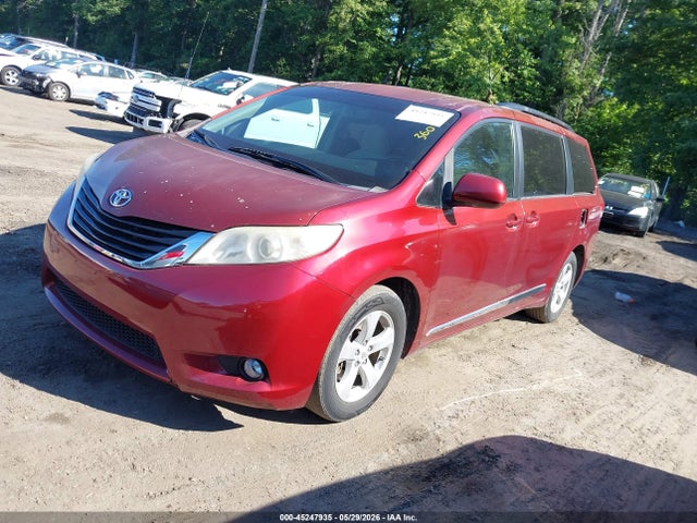 2011 Toyota Sienna Le V6 მანქანა იყიდება აუქციონზე, vin: 5TDKK3DC6BS143057, აუქციონის ნომერი: 45247935