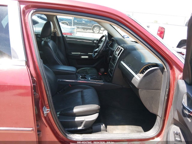 45247945 :رقم المزاد ، 2C3CA5CV9AH319283 vin ، 2010 Chrysler 300 Touring/signature Series/executive Series مزاد بيع