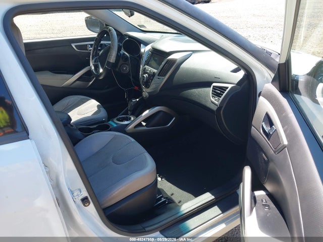 Продажа на аукционе авто 2012 Hyundai Veloster Base W/gray, vin: KMHTC6AD4CU044438, номер лота: 45247959
