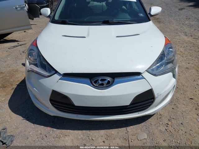 Продажа на аукционе авто 2012 Hyundai Veloster Base W/gray, vin: KMHTC6AD4CU044438, номер лота: 45247959