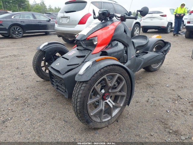 Can-Am Ryker 2023 3JB2FEG40PJ000332 Image 2