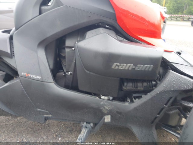Can-Am Ryker 2023 3JB2FEG40PJ000332 Image 8