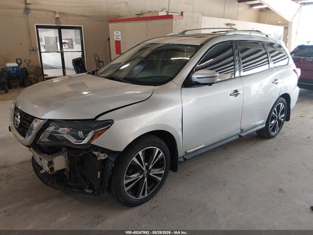 Продажа на аукционе авто 2017 Nissan Pathfinder Platinum, vin: 5N1DR2MNXHC634270, номер лота: 45247992