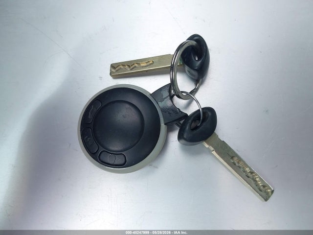 2010 Mini Cooper მანქანა იყიდება აუქციონზე, vin: WMWMF3C50ATZ25111, აუქციონის ნომერი: 45247999