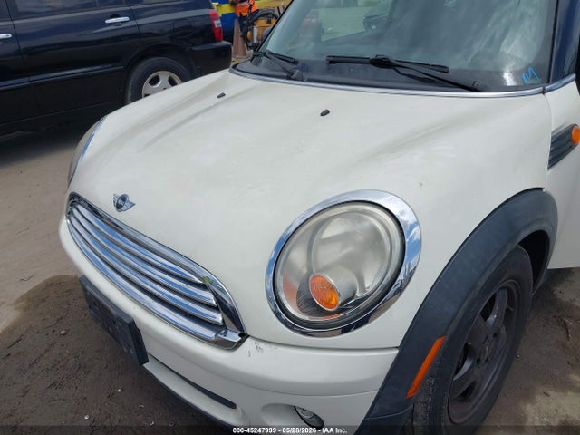2010 Mini Cooper მანქანა იყიდება აუქციონზე, vin: WMWMF3C50ATZ25111, აუქციონის ნომერი: 45247999
