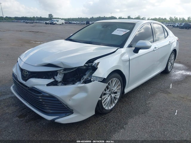 2018 Toyota Camry Xle მანქანა იყიდება აუქციონზე, vin: 4T1B11HK3JU026308, აუქციონის ნომერი: 45248008