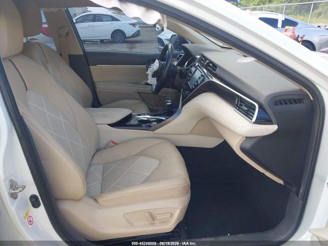2018 Toyota Camry Xle მანქანა იყიდება აუქციონზე, vin: 4T1B11HK3JU026308, აუქციონის ნომერი: 45248008