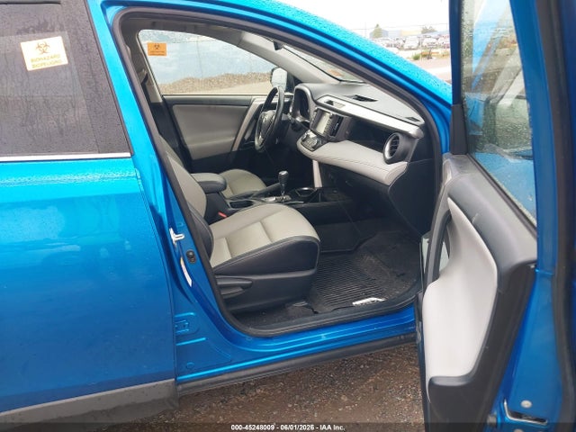 JTMDFREVXJJ218466 Toyota Rav4 Limited