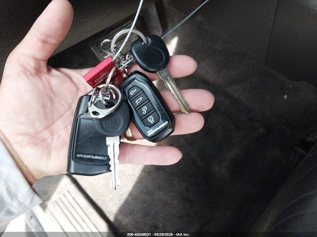 2014 Chevrolet Suburban 1500 Lt მანქანა იყიდება აუქციონზე, vin: 1GNSKJE7XER191502, აუქციონის ნომერი: 45248021