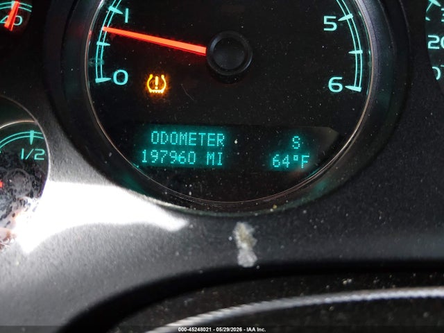 2014 Chevrolet Suburban 1500 Lt მანქანა იყიდება აუქციონზე, vin: 1GNSKJE7XER191502, აუქციონის ნომერი: 45248021