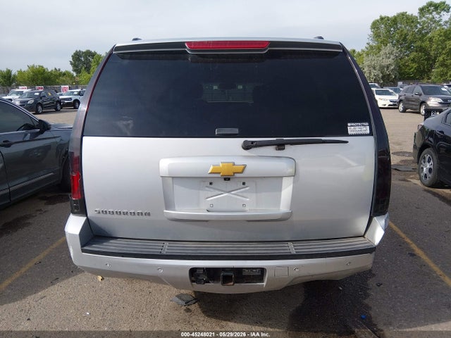 2014 Chevrolet Suburban 1500 Lt მანქანა იყიდება აუქციონზე, vin: 1GNSKJE7XER191502, აუქციონის ნომერი: 45248021