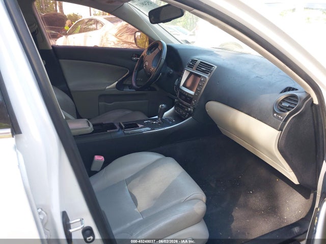 Продажа на аукционе авто 2008 Lexus Is 350, vin: JTHBE262582014585, номер лота: 45248037